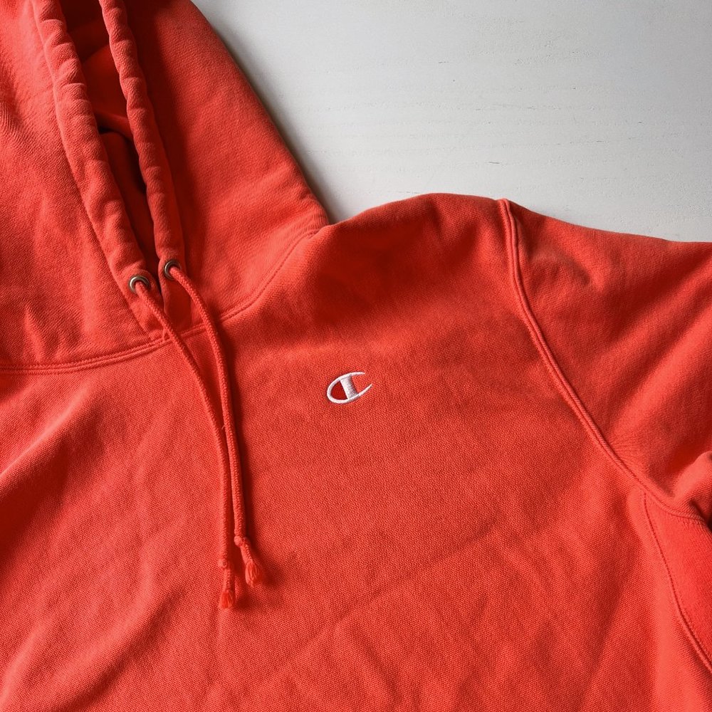 MOVING SALE Coral Reverse Weave Cropped Hoodie | Champion
